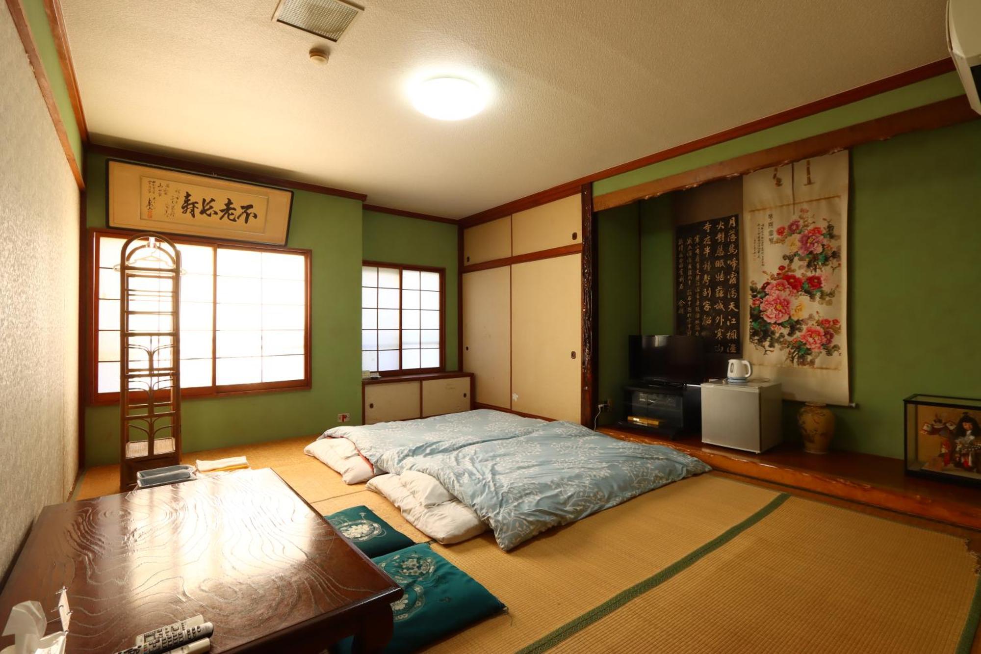 Hotel Kenrokuen à Nobeoka Extérieur photo